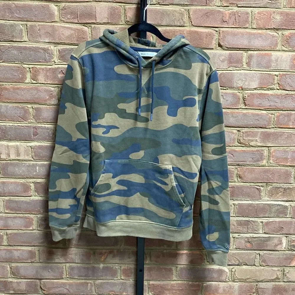 DSG Camouflage Hoodie Sweatshirt Size Medium
